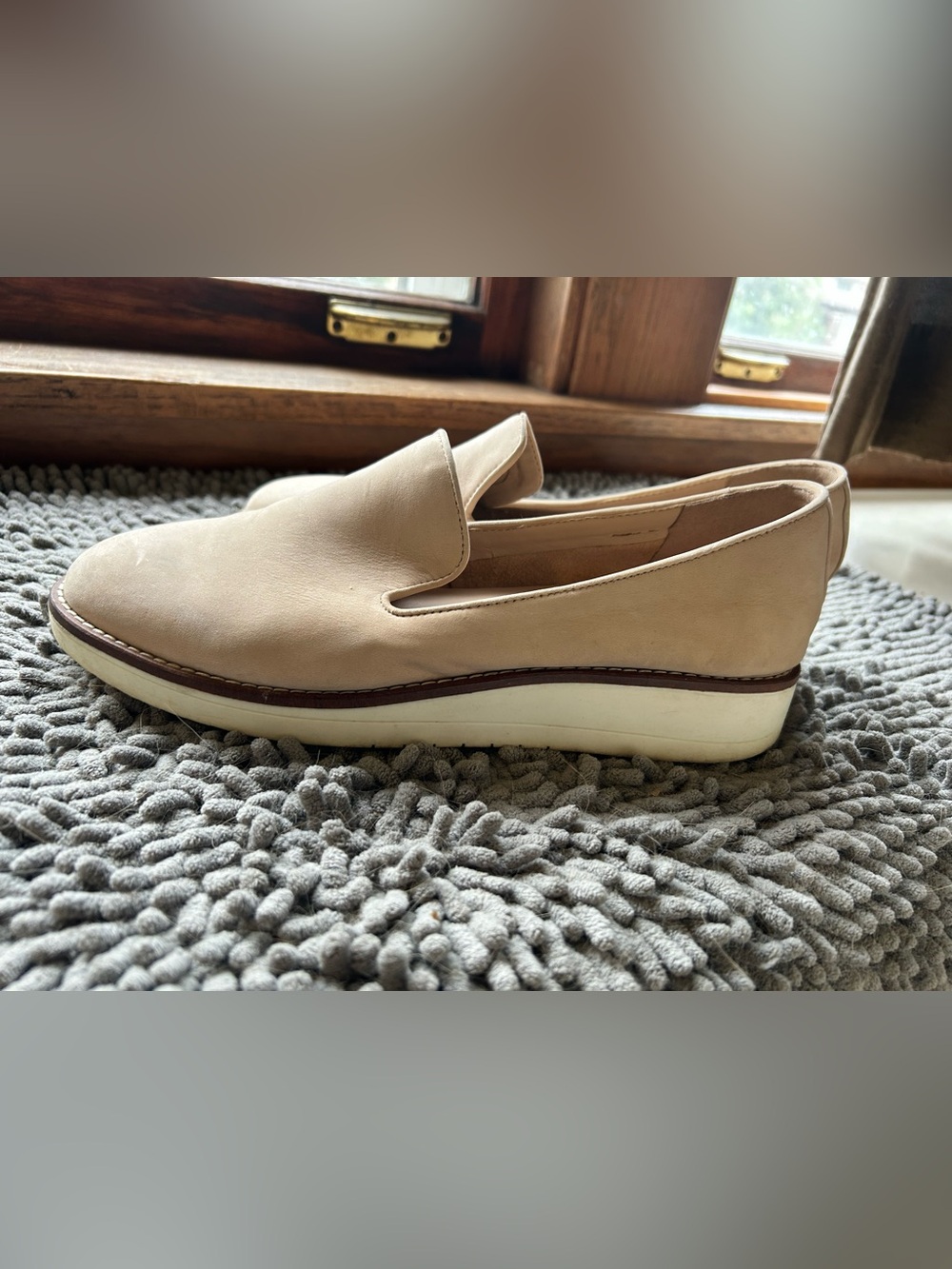 Women’s  Slip-On Casual Loafer in Beige - Unbranded